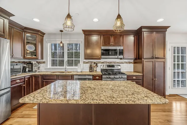 $729,000 | 70 Rose Way, Wells, ME 04090