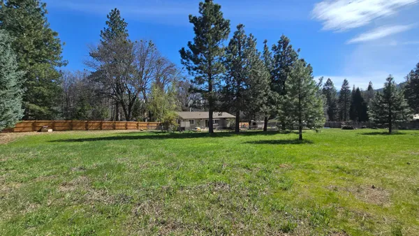 $425,000 | 2917 Cantara Loop Road, Mount Shasta, CA 96067