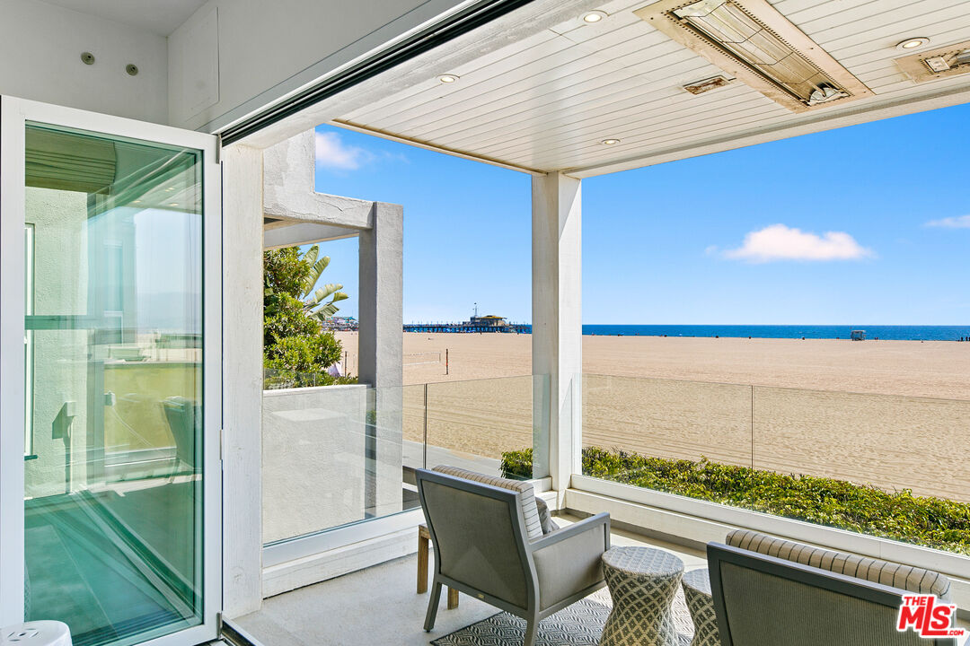 1341 Palisades Beach Road Santa Monica, CA 90401 - Photo 19 of 68