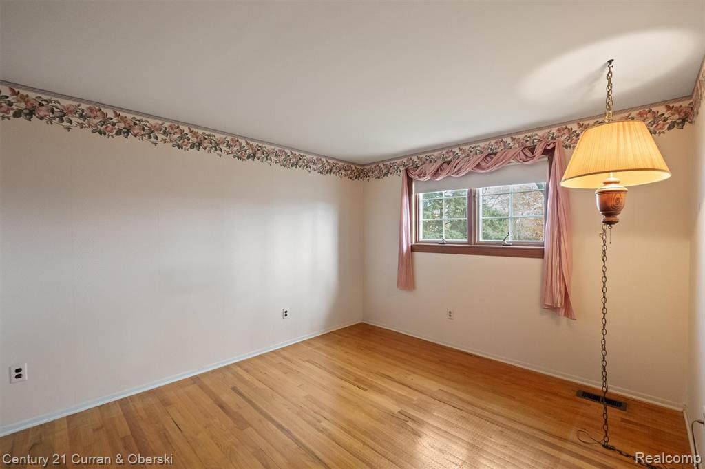 19419 Coachwood Road Riverview, MI 48193 - Photo 29 of 53 Gallery Image 29