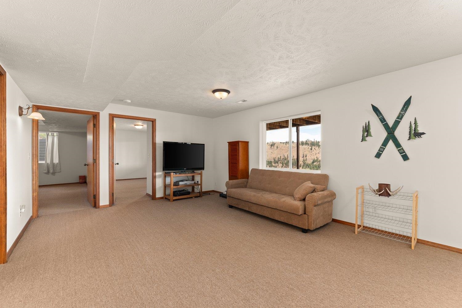 38360 Cayuse Cove Road East Davenport, WA 99122 - Photo 24 of 50