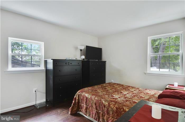 1211 Hollyoak Road Odenton, MD 21113 - Photo 11 of 30 Bedroom (Master)