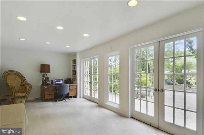 1211 Hollyoak Road Odenton, MD 21113 - Photo 24 of 30 Family Room