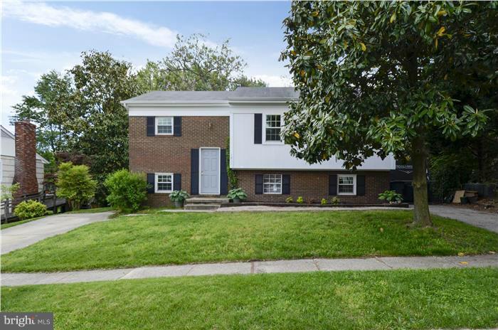 1211 Hollyoak Road Odenton, MD 21113 - Photo 30 of 30 Exterior (Front)