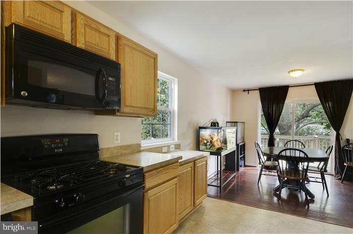 1211 Hollyoak Road Odenton, MD 21113 - Photo 5 of 30 Kitchen