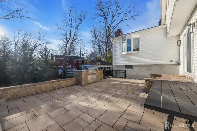 $979,900 | 1 Kerry Court, Old Bridge, NJ 08857