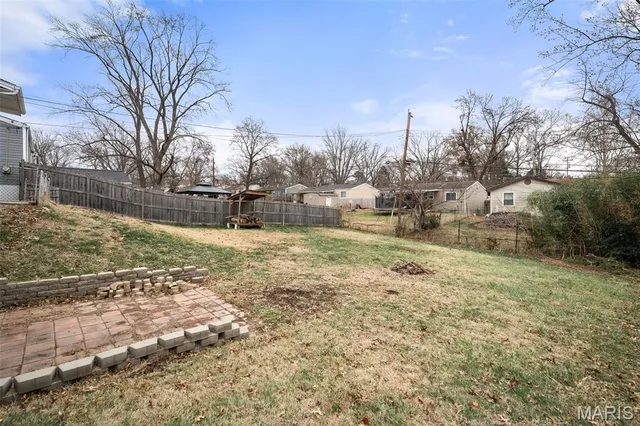 $190,000 | 4814 Orange Blossom Lane, Hazelwood, MO 63042