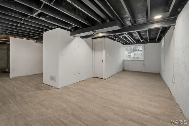 $190,000 | 4814 Orange Blossom Lane, Hazelwood, MO 63042