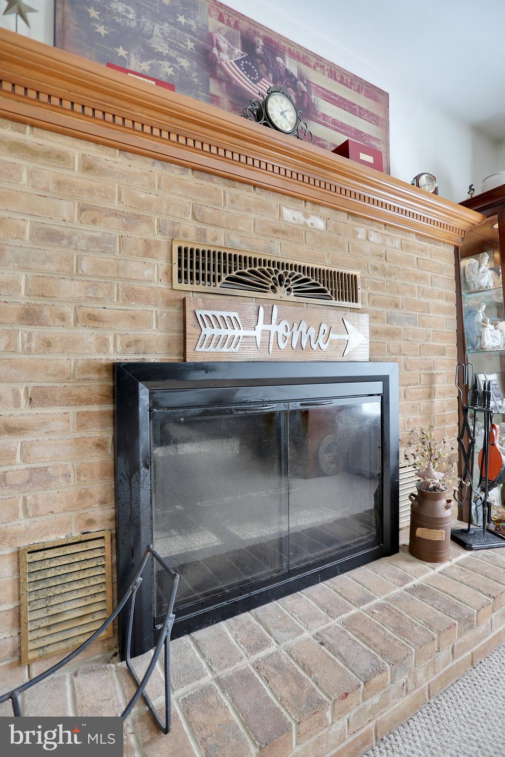 8439 Neck Road Williamsport, MD 21795 - Photo 7 of 72 Wood-burning fireplace