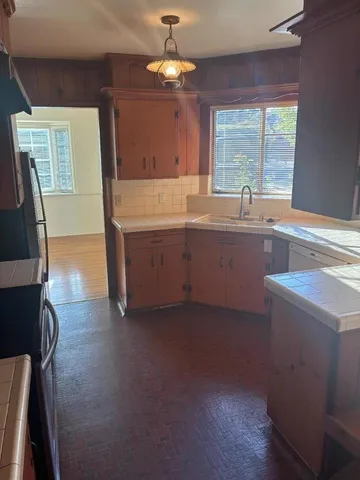 $5,350 | 1150 Stockbridge Avenue, Redwood City, CA 94061