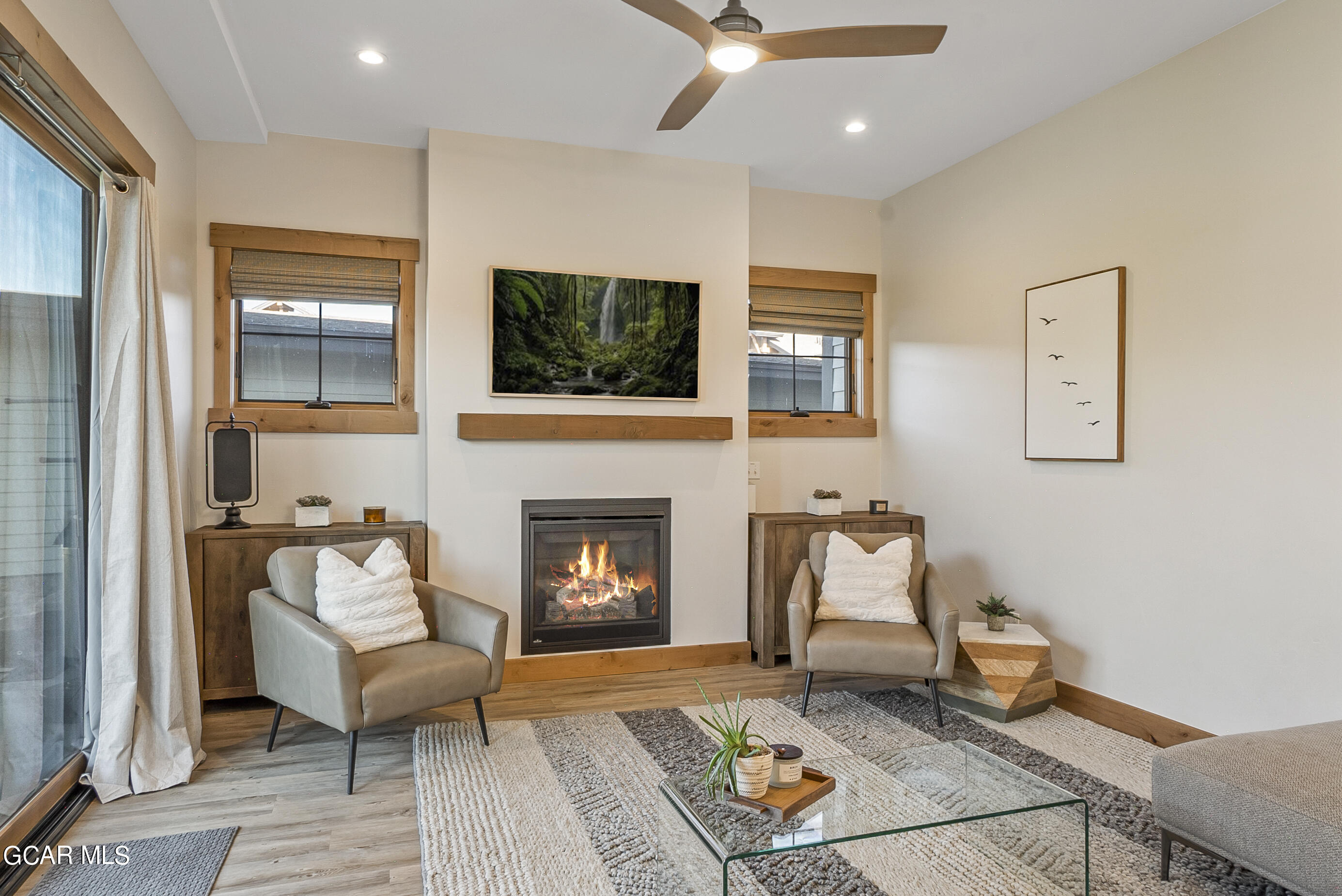 40 Springview Lane, Unit B104 Fraser, CO 80442 - Photo 2 of 46 Living Room