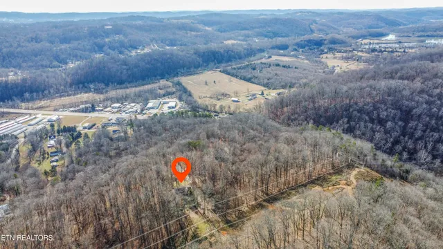 $750,000 | 121 Old State Circle, Powell, TN 37849