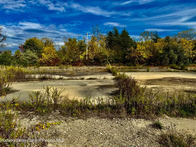 a view of a multi story building