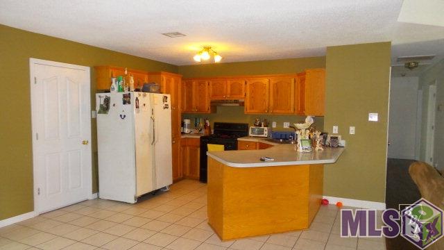 315 Isle Of Cuba Road Schriever, LA 70395 - Photo 3 of 14 Kitchen