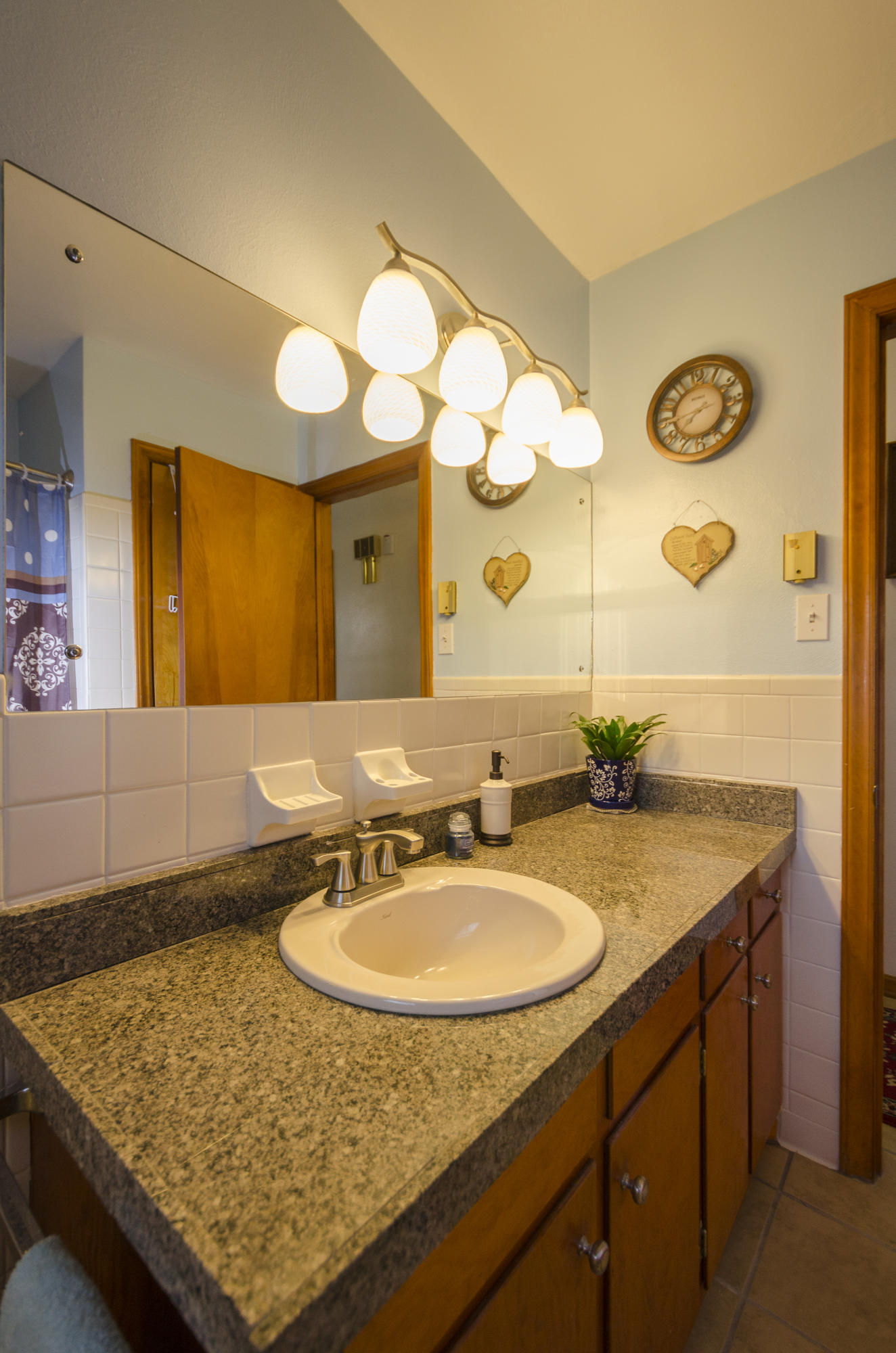 2161 Feather Road Vinton, VA 24179 - Photo 17 of 36 Full Bath