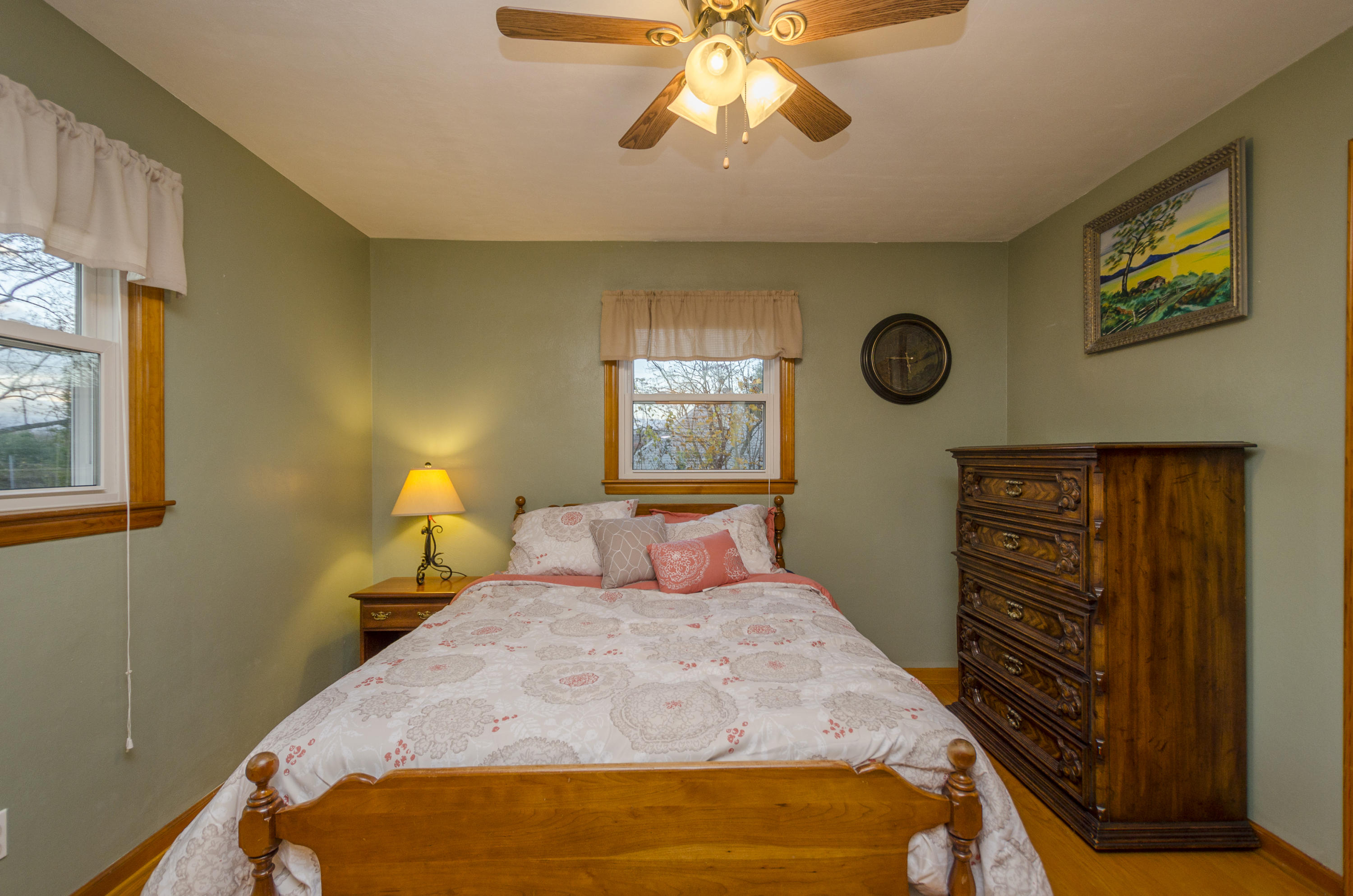 2161 Feather Road Vinton, VA 24179 - Photo 25 of 36 Bedroom 3
