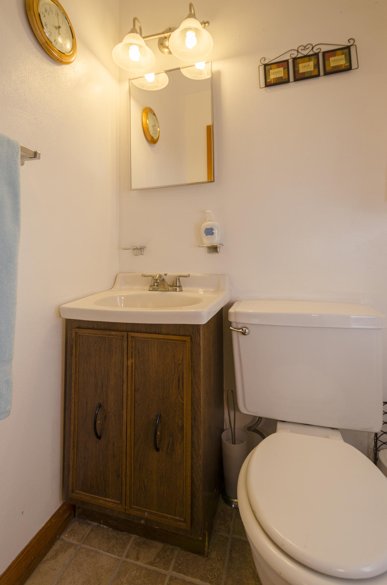 2161 Feather Road Vinton, VA 24179 - Photo 27 of 36 Half Bath