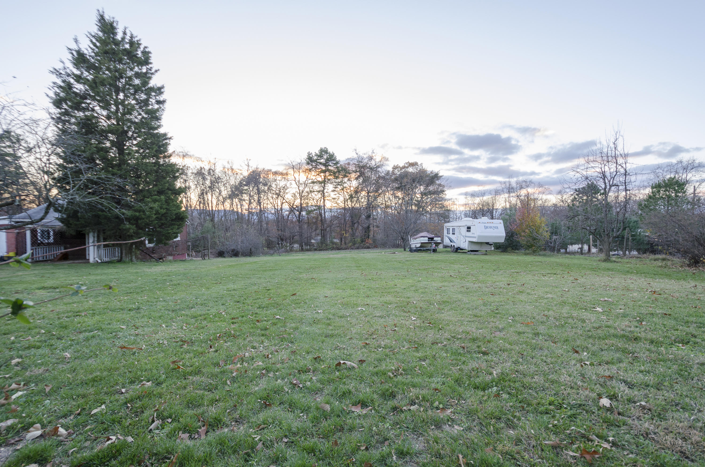 2161 Feather Road Vinton, VA 24179 - Photo 34 of 36 Yard