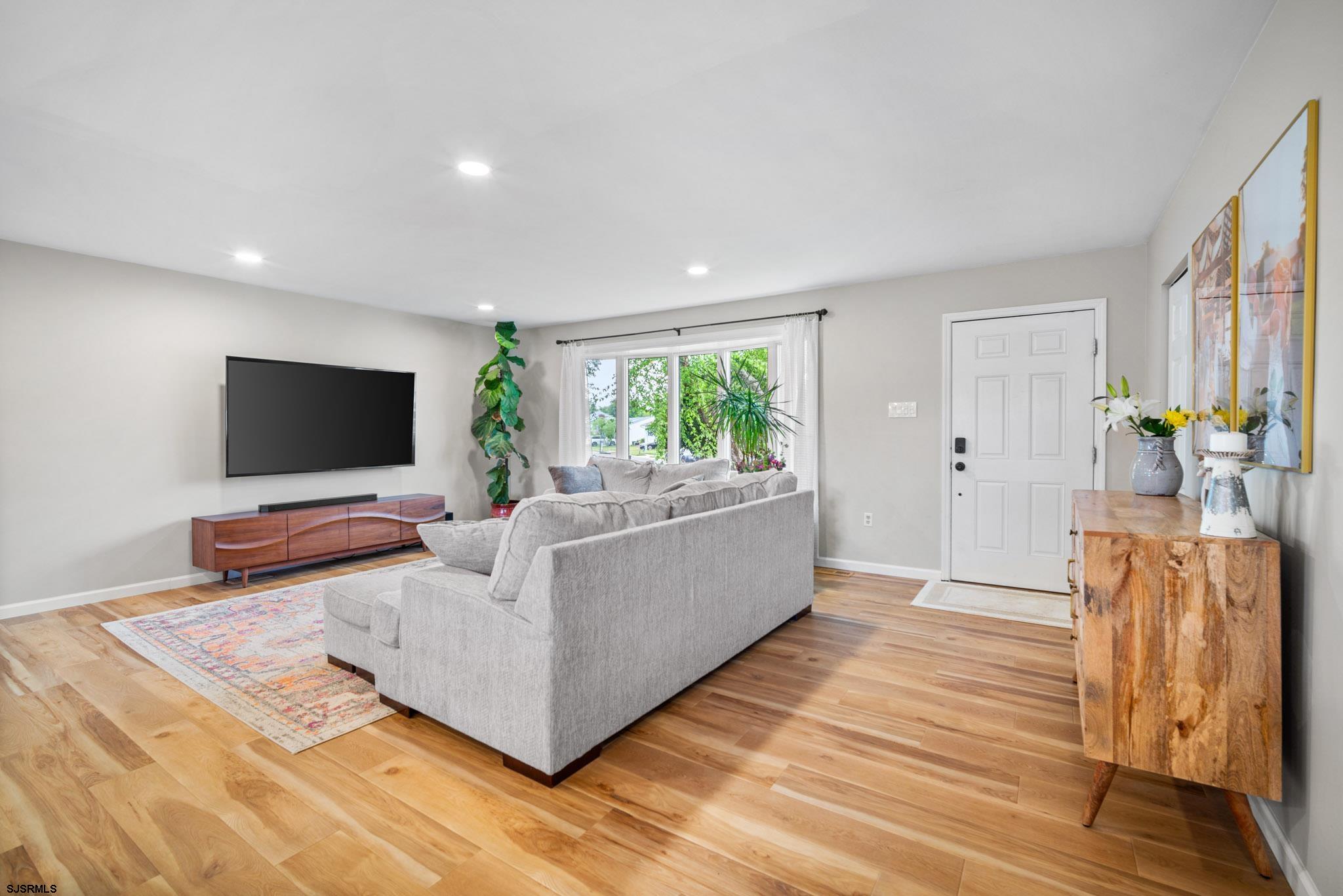 29 Bucknell Road Somers Point, NJ 08244 - Photo 3 of 29 Gallery Image 3