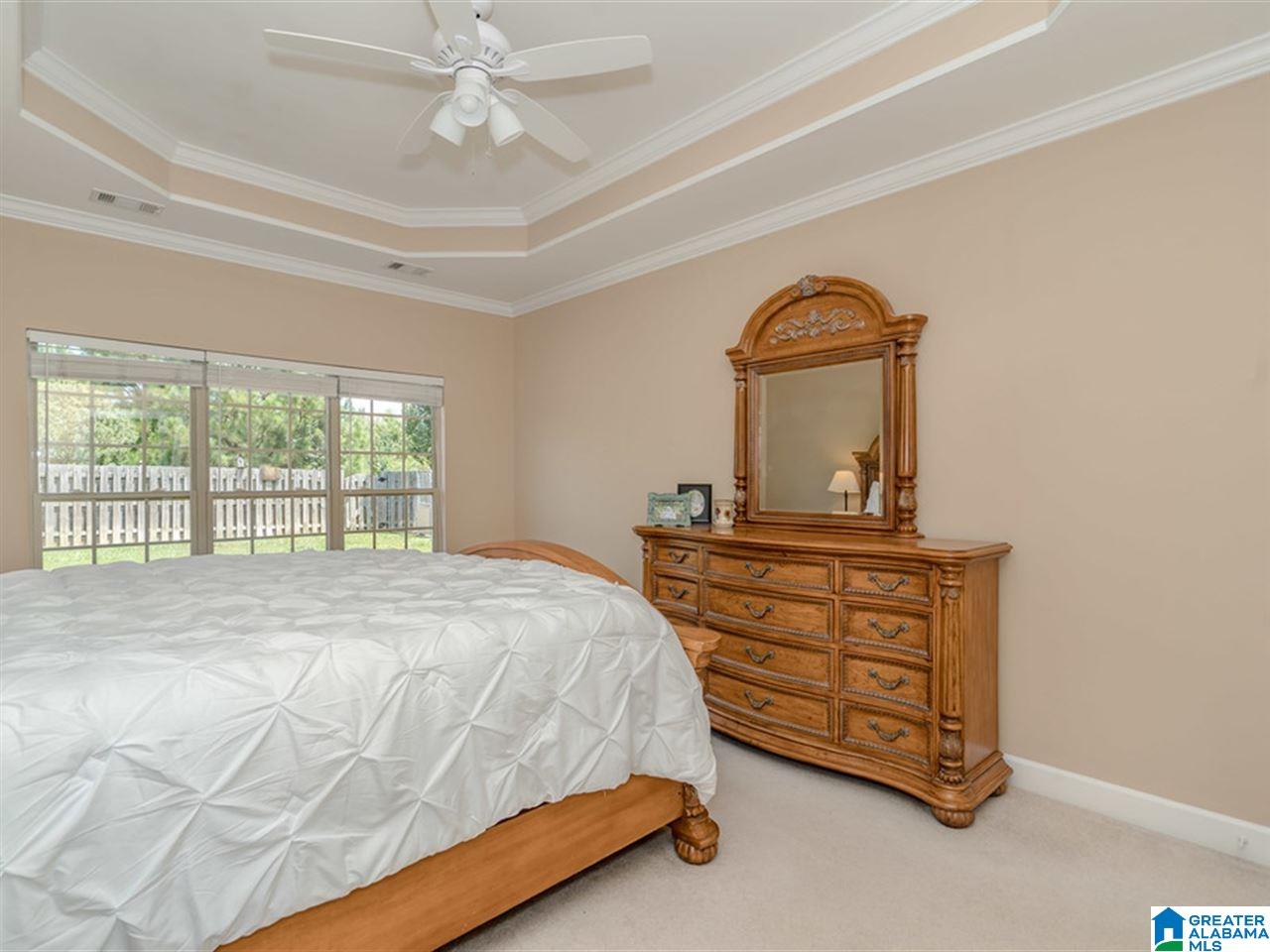 655 Waterford Lane Calera, AL 35040 - Photo 17 of 36