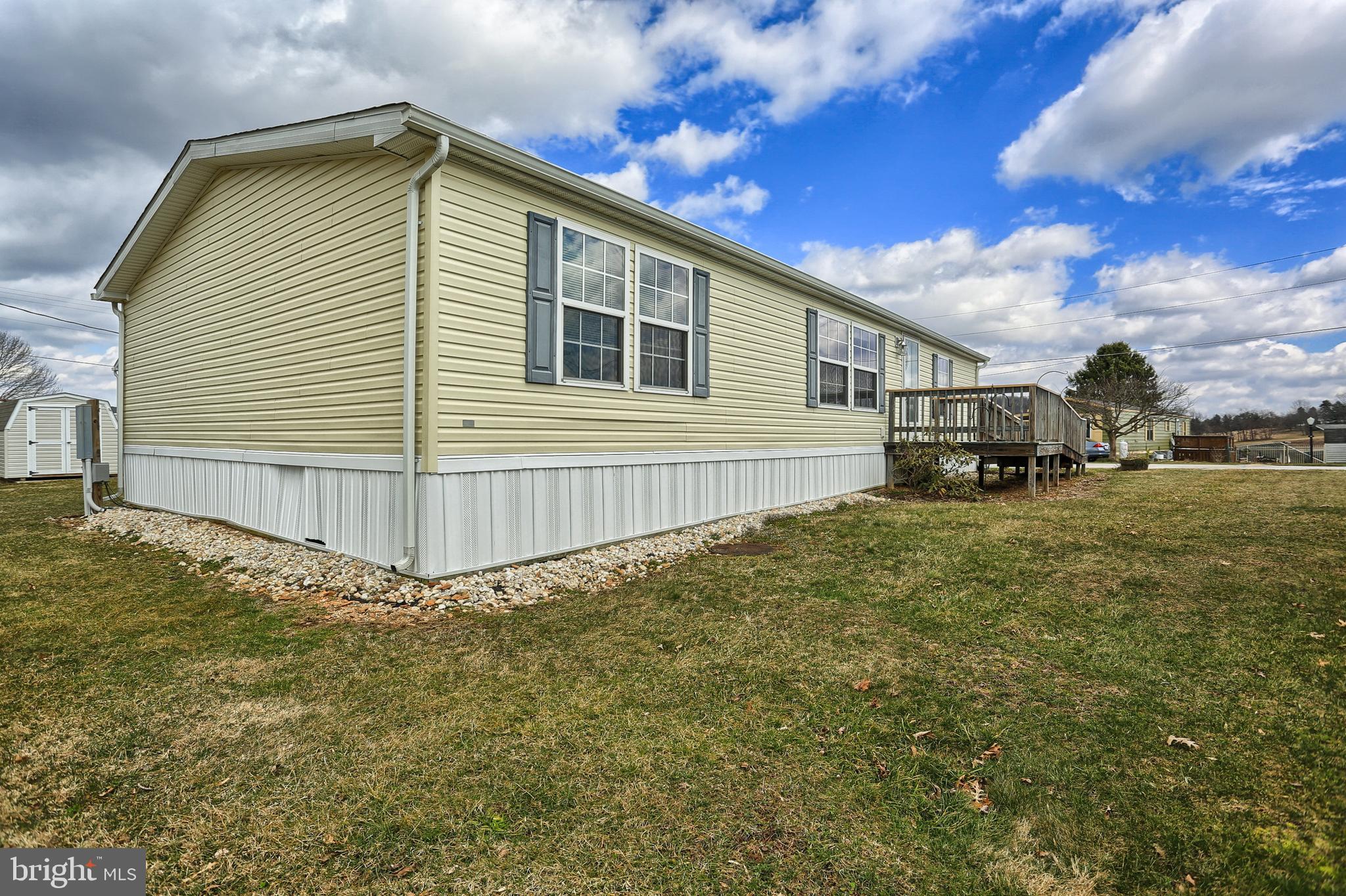 220 Country Ridge Drive York, PA 17408 - Photo 19 of 20 Gallery Image 19