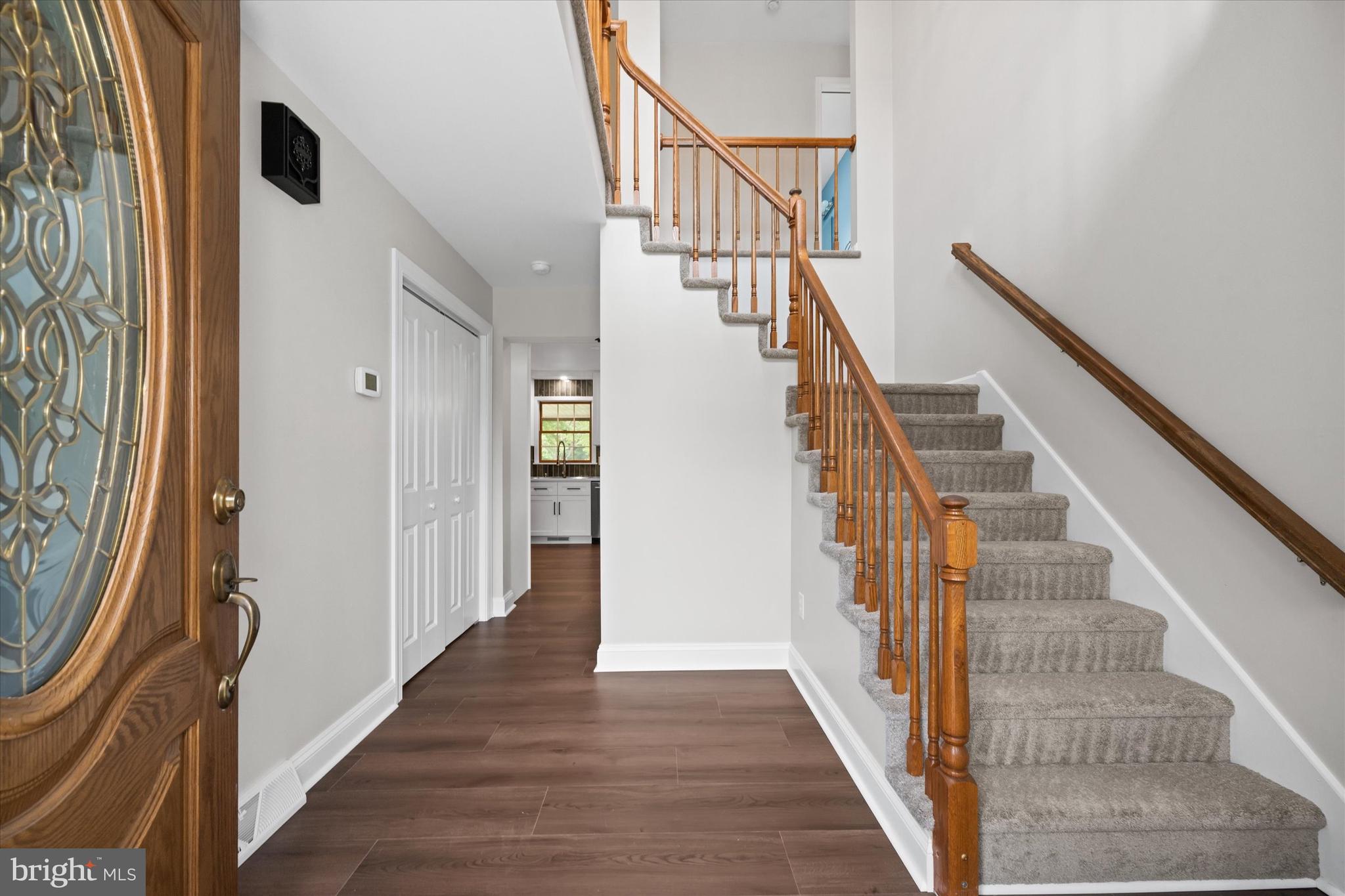 1318 Churchtown Road Middletown, DE 19709 - Photo 5 of 35 Inviting Foyer