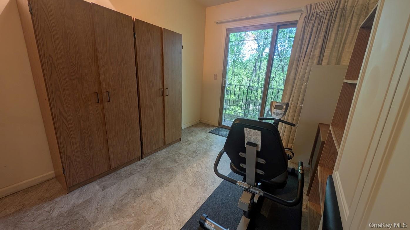 276 Temple Hill Road, Unit 2607 New Windsor, NY 12553 - Photo 13 of 16