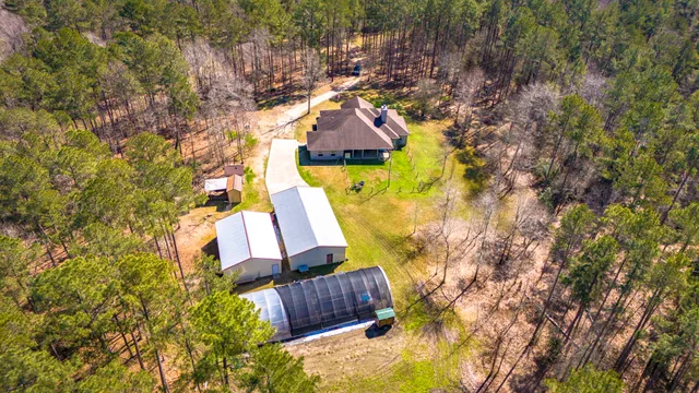 $999,900 | 5535 Fm 350 Street North, Livingston, TX 77351