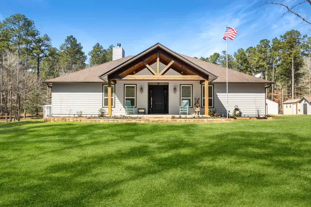 $999,900 | 5535 Fm 350 Street North, Livingston, TX 77351