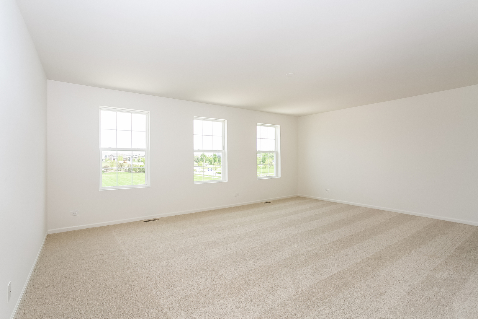 1978 Stapleton Road New Lenox, IL 60451 - Photo 28 of 48 an empty room with windows