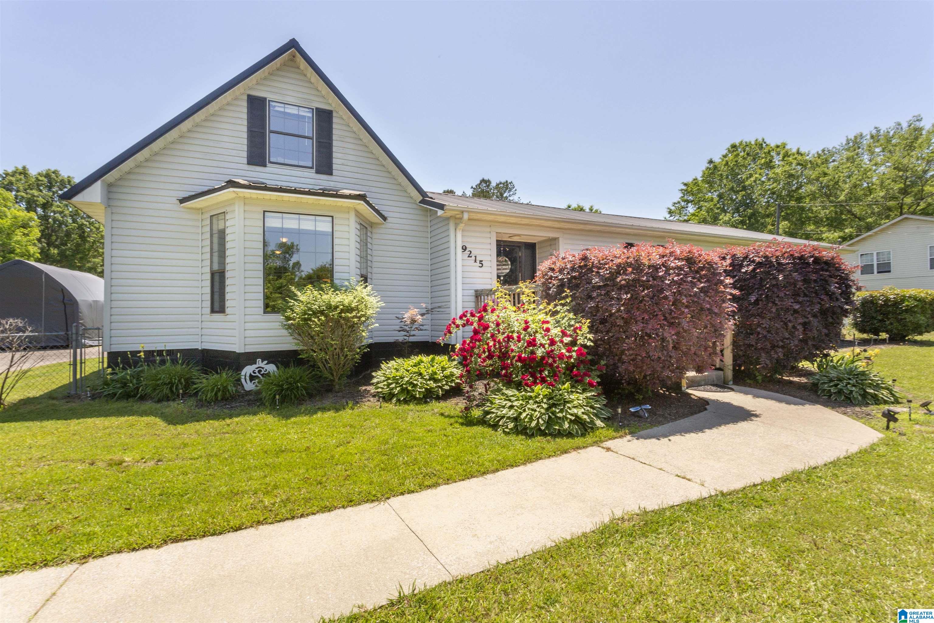 9215 Goodwin Lane Gadsden, AL 35903 - Photo 1 of 41