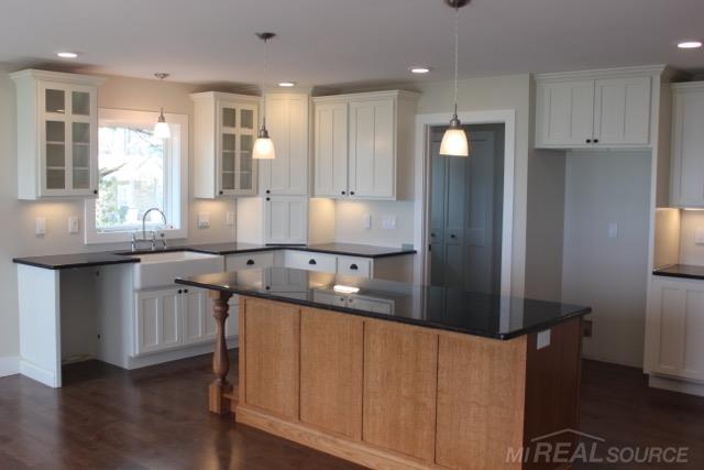 6137 Lakeshore Road Lexington, MI 48450 - Photo 14 of 53