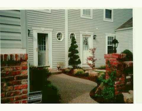 1158 Old Farm Road Lawrence, PA 15055 - Photo 1 of 8 Exterior Front.