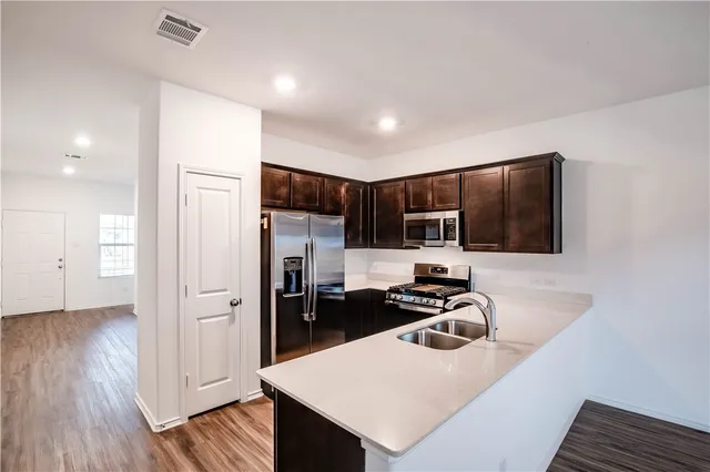 $1,695 | 328 Mica Trail, Maxwell, TX 78656