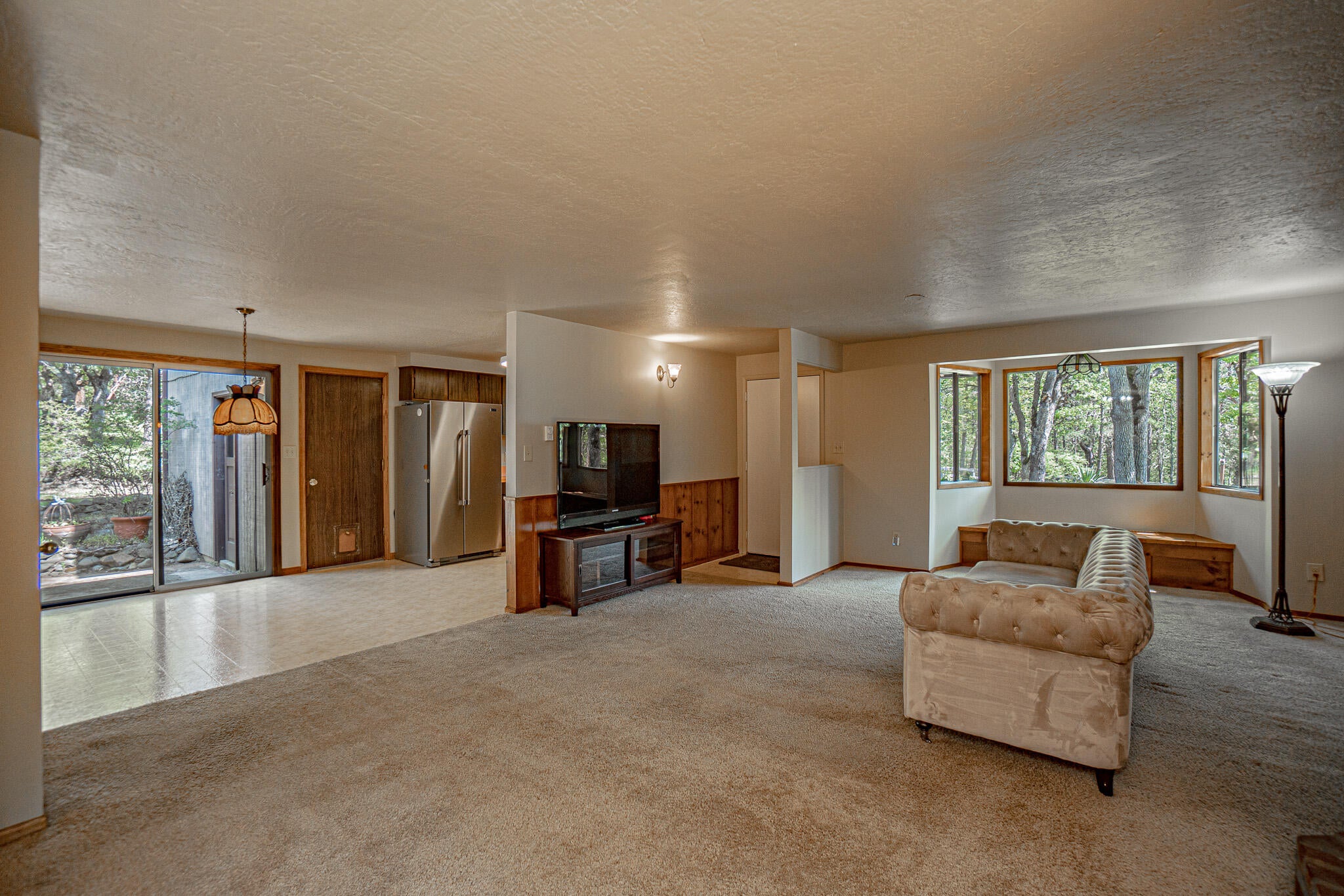 255 China Gulch Road Jacksonville, OR 97530 - Photo 7 of 47 DSC04272-HDR
