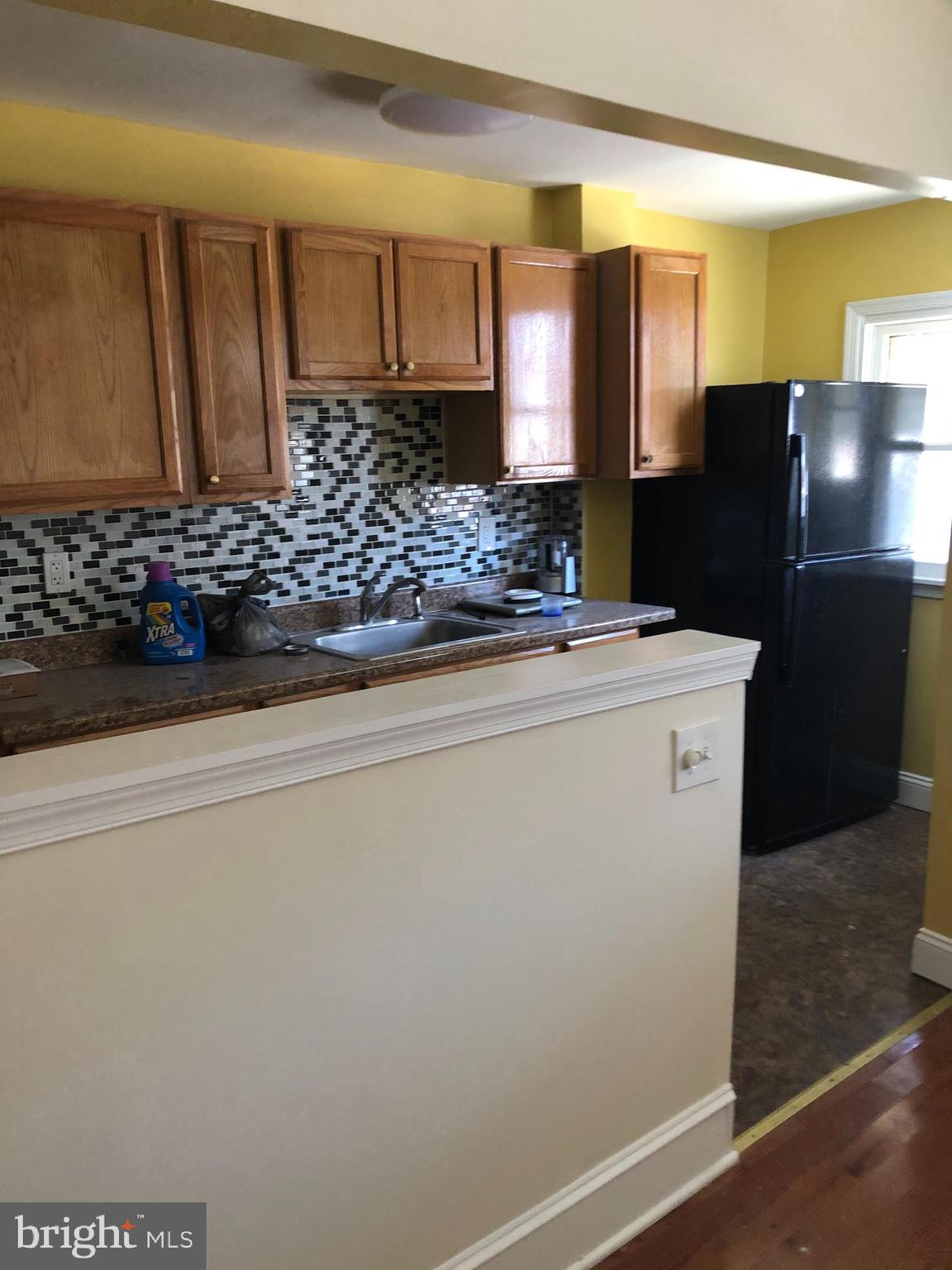 635 Copley Road Upper Darby, PA 19082 - Photo 6 of 33
