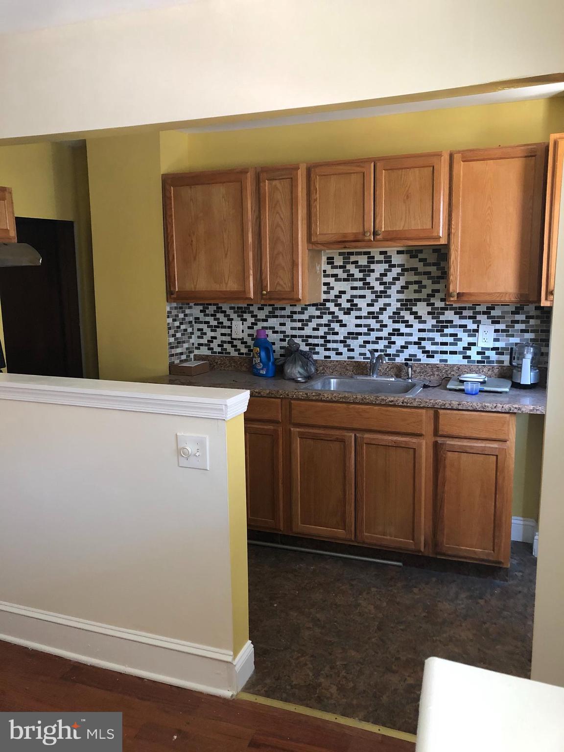 635 Copley Road Upper Darby, PA 19082 - Photo 7 of 33