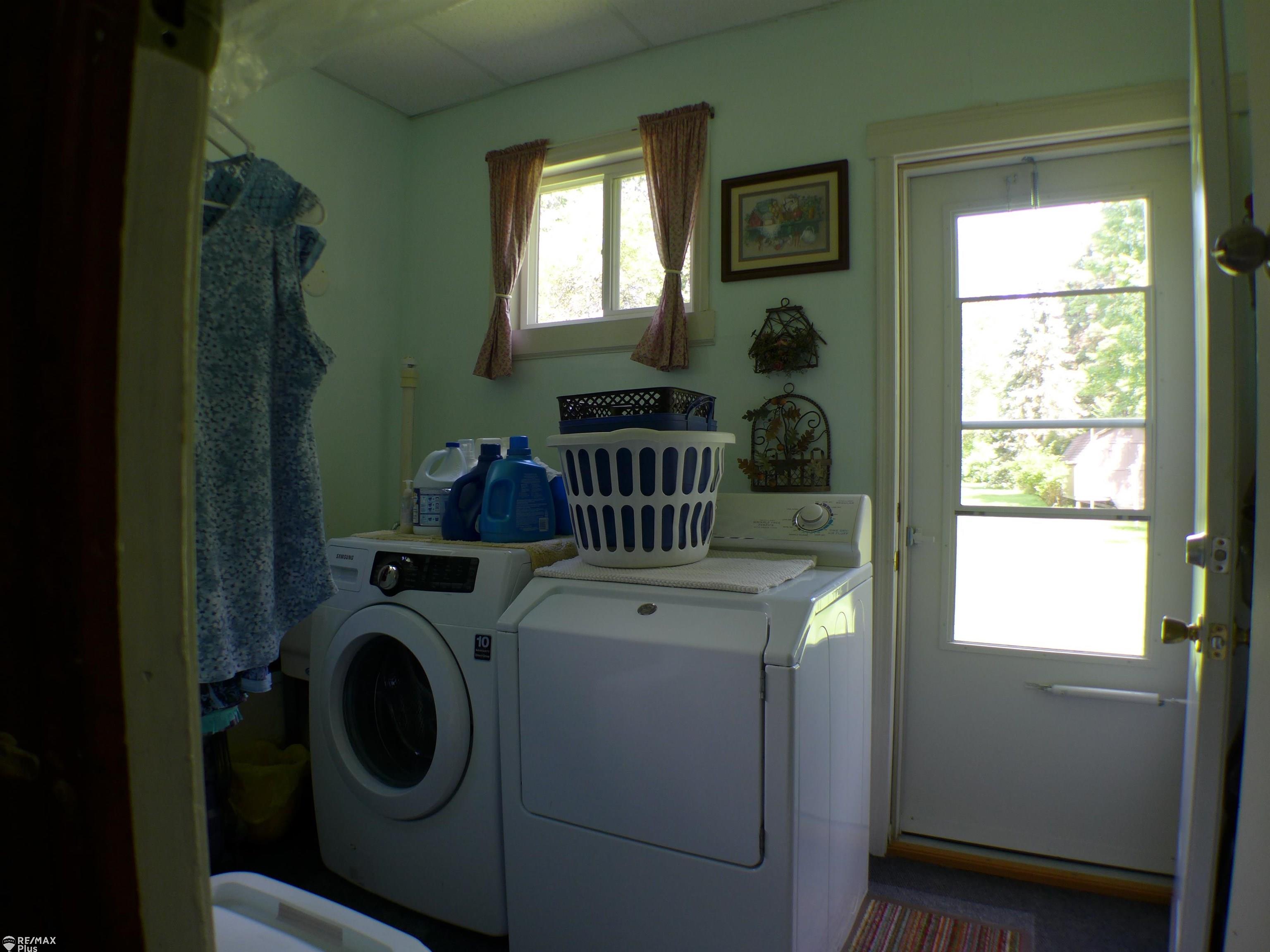 4696 Hanes Road Vassar, MI 48768 - Photo 15 of 32 50085829-14.JPG