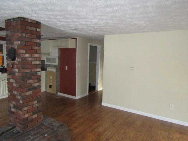 16 Pettingill Road Windham, ME 04062 - Photo 13 of 14 231-097732 living room 1