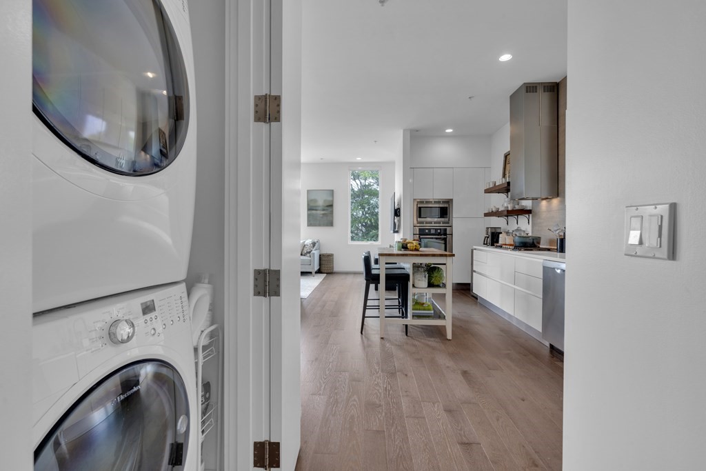 537 East 1st Street, Unit 4 Boston, MA 02127 - Photo 23 of 33