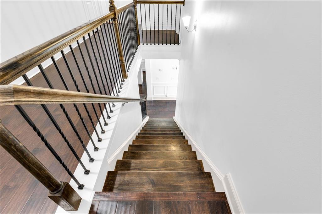 908 Rainsong Court Braselton, GA 30517 - Photo 38 of 79 a view of entryway