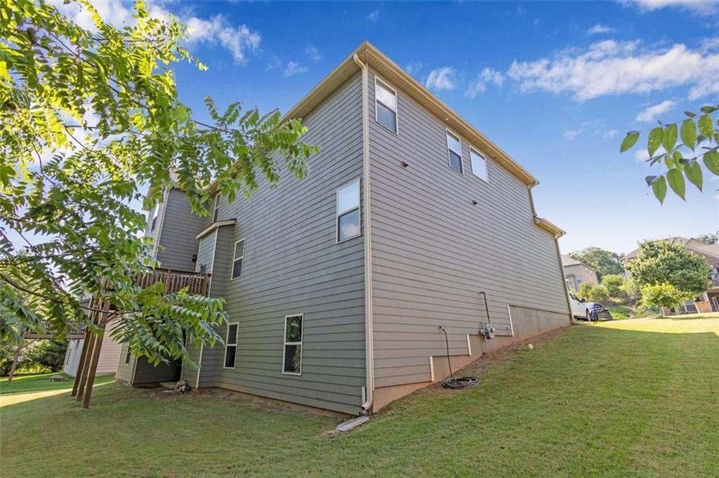 908 Rainsong Court Braselton, GA 30517 - Photo 4 of 79