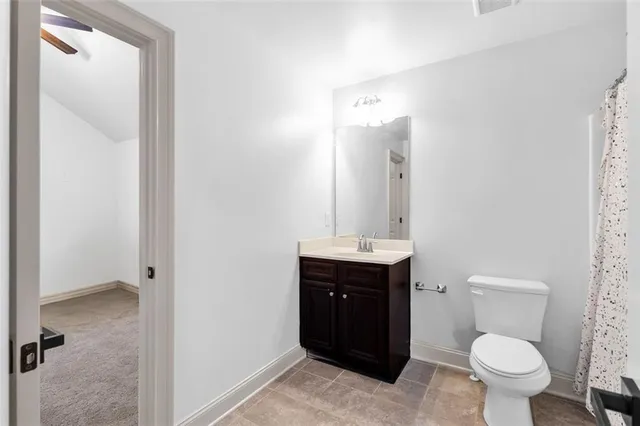 a view of utility room