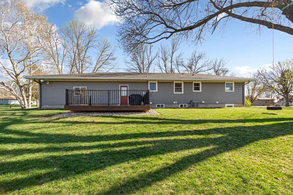 $360,000 | 818 Lincoln Avenue, Gaylord, MN 55334