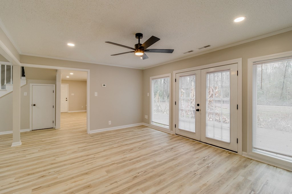 2162 Tanglewood Road Sumter, SC 29154 - Photo 8 of 33