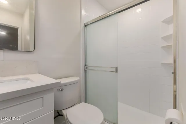 $1,995 | 2013 West San Juan Avenue, Phoenix, AZ 85015