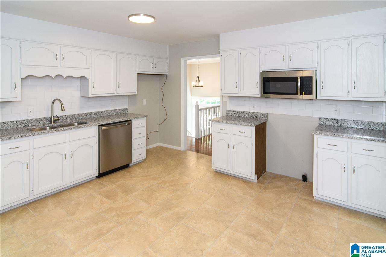 3829 South Shades Crest Road Birmingham, AL 35244 - Photo 14 of 50