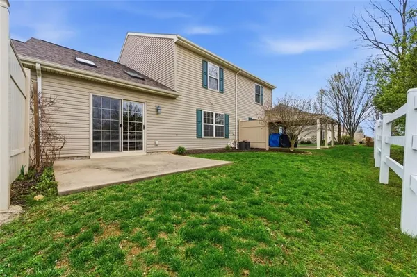 $419,900 | 2015 Atwell Drive, Oakdale, PA 15071