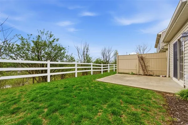 $419,900 | 2015 Atwell Drive, Oakdale, PA 15071