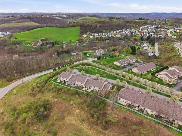 $419,900 | 2015 Atwell Drive, Oakdale, PA 15071